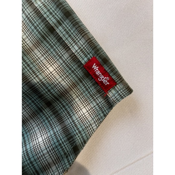 NWT! Wrangler Mens Slim Fit Long Sleeve Woven Shirt Plaid Size L Cowboy Wash - Picture 6 of 7